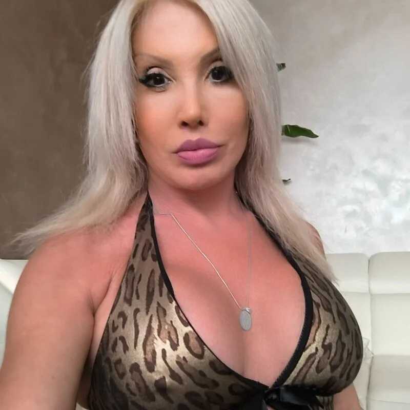 BellissimaClaudia — FansOnlyX creator profile