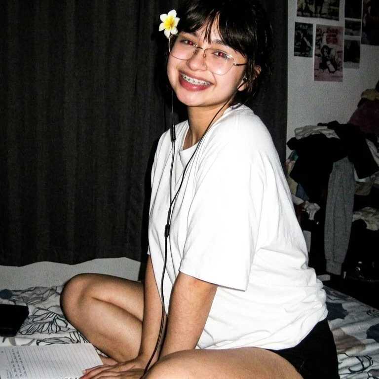 little_dolly3 — FansOnlyX creator profile