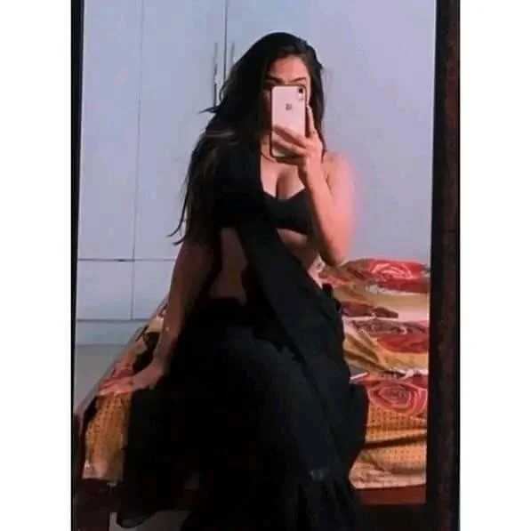Sexy_Mona_Bhabhi — FansOnlyX creator profile