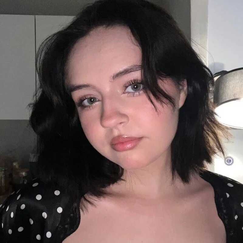 VelmaKim — FansOnlyX creator profile