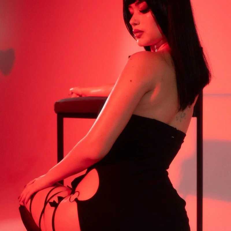 PawgGirl18 — FansOnlyX creator profile