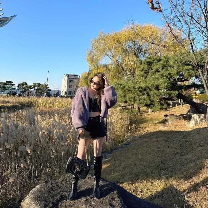 chennyli — FansOnlyX creator profile