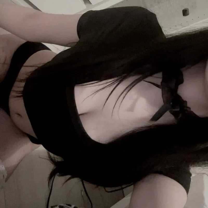 Miu_xinhh — FansOnlyX creator profile