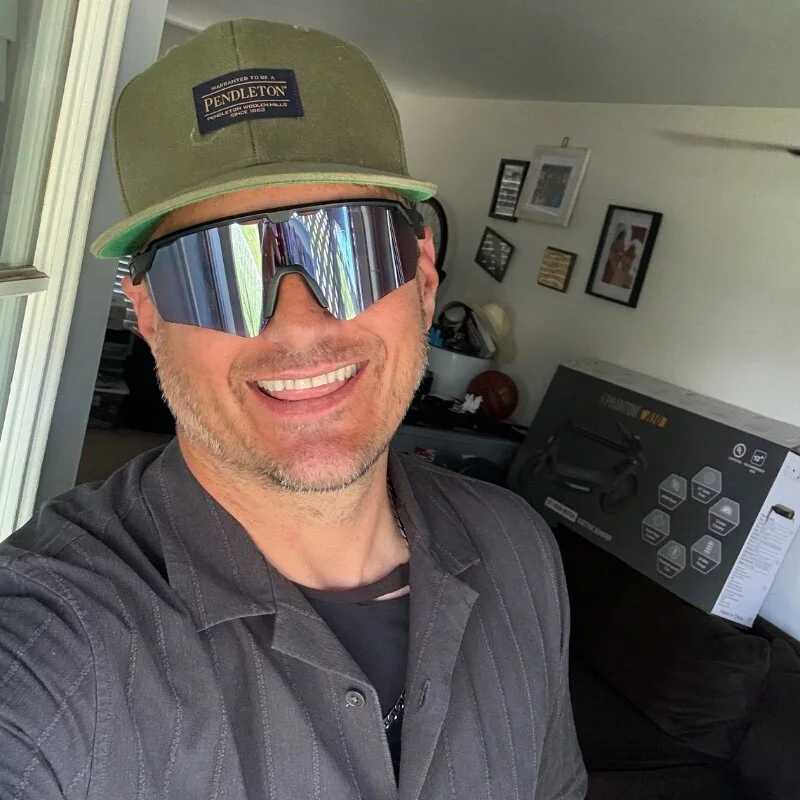 camdoattitude — FansOnlyX creator profile