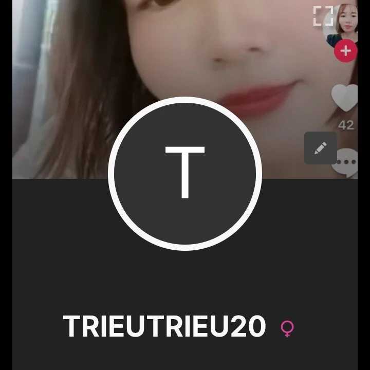 TRIEUTRIEU20 — FansOnlyX creator profile