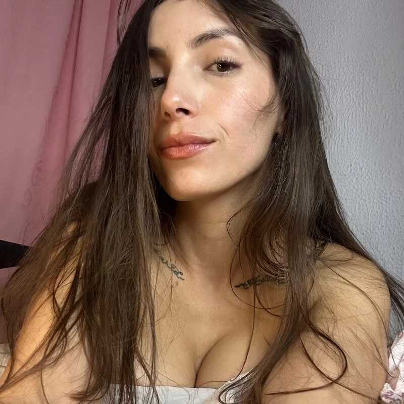paula_miler1 — FansOnlyX creator profile