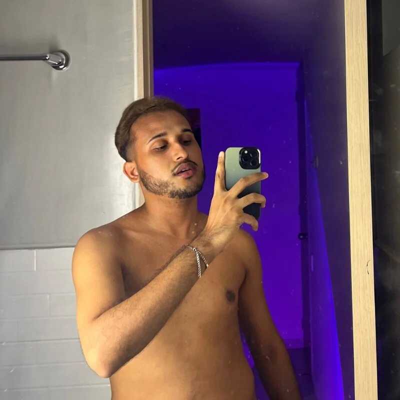 SubmissiveHorny — FansOnlyX creator profile