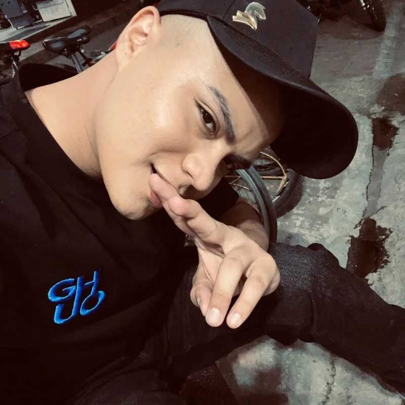 andresmahecha777 — FansOnlyX creator profile