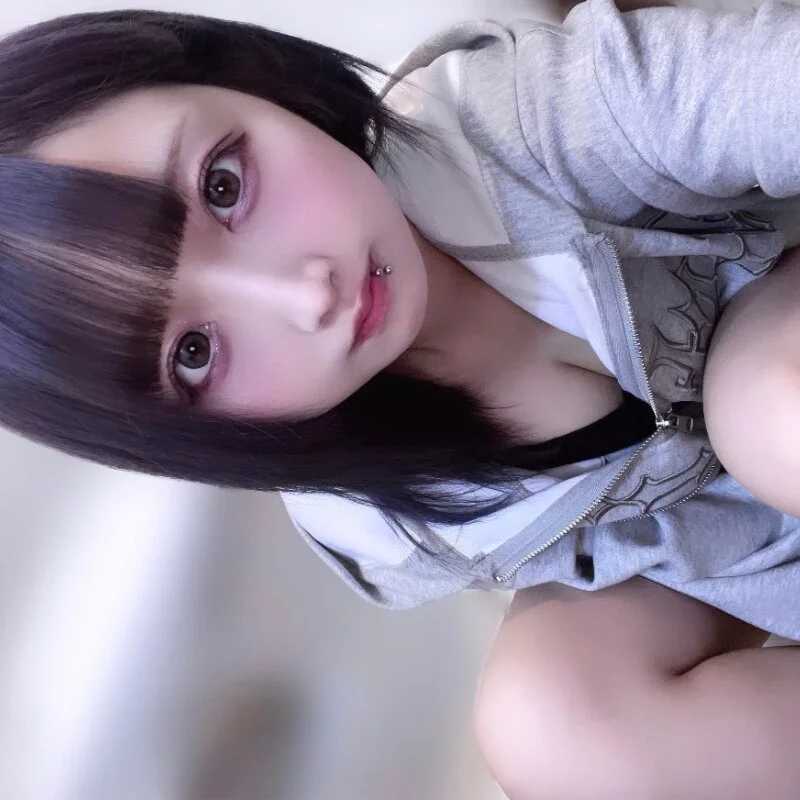 yu_nya — FansOnlyX creator profile