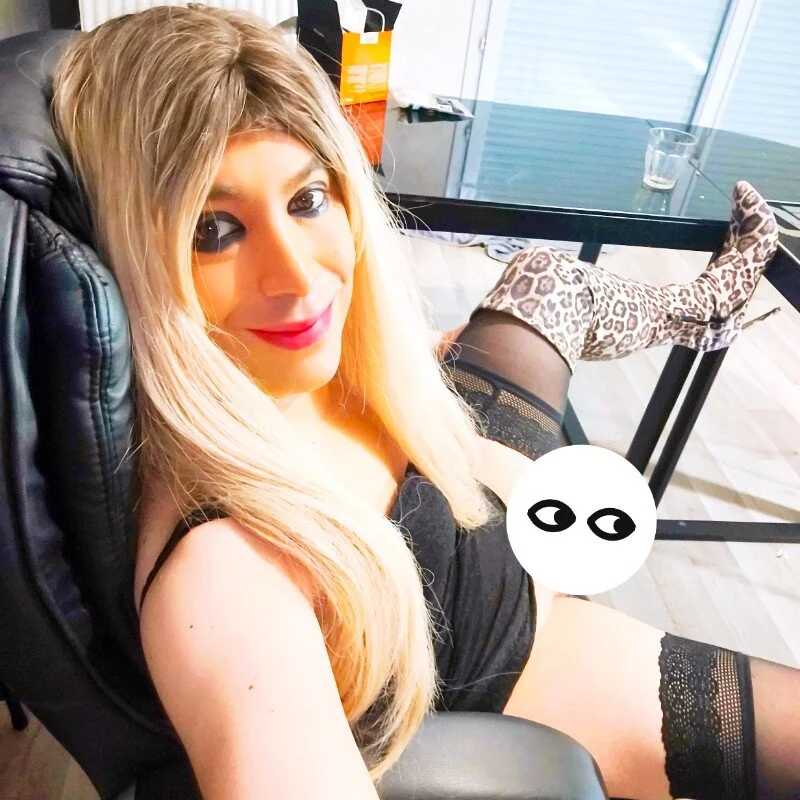 EmmaDelage — FansOnlyX creator profile