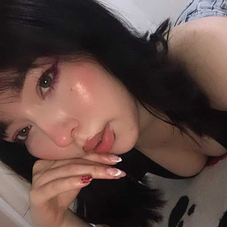 miss_nari — FansOnlyX creator profile