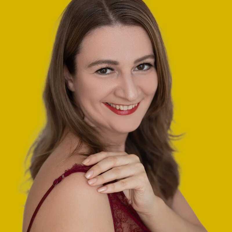 mrs_Bella_ — FansOnlyX creator profile