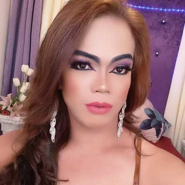 QueenBarbara — FansOnlyX creator profile