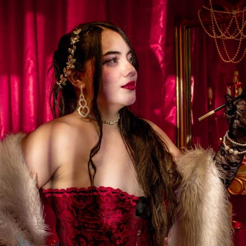 PurryBella — FansOnlyX creator profile