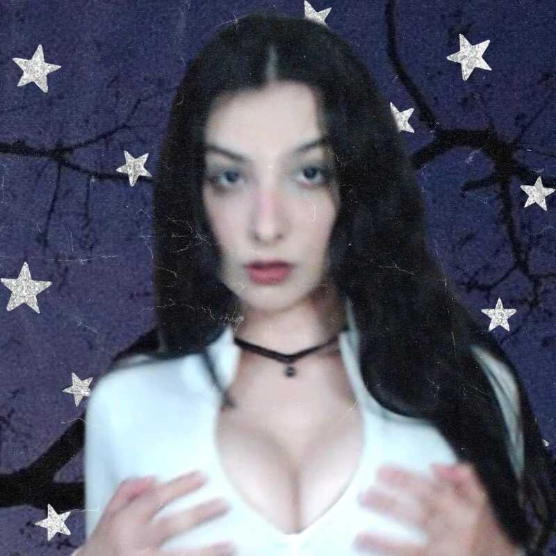-m00n- — FansOnlyX creator profile