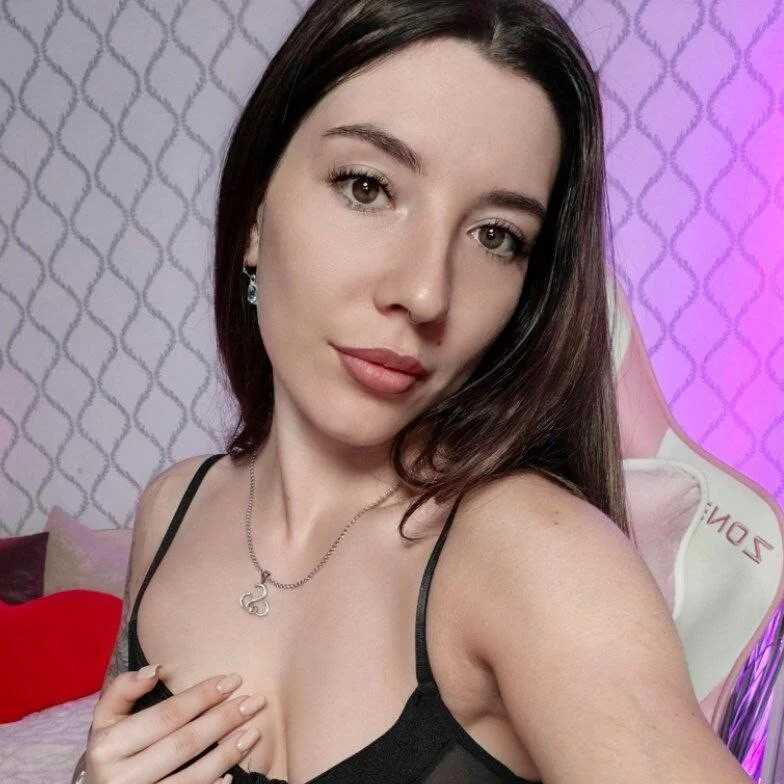 Curious_Lily — FansOnlyX creator profile