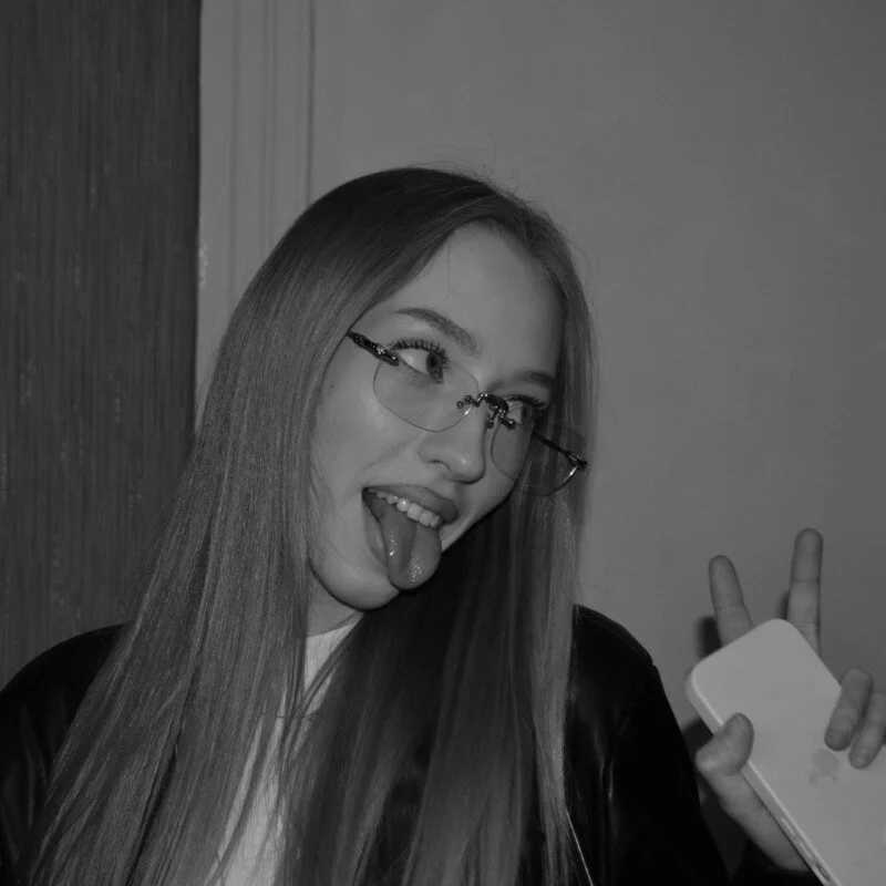 TraceyHowey — FansOnlyX creator profile