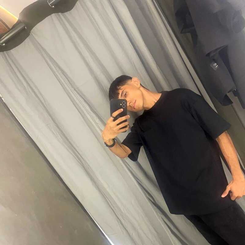 Johan_Mancini_R — FansOnlyX creator profile