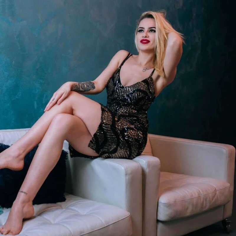 BEST_SQUIRT_XX — FansOnlyX creator profile