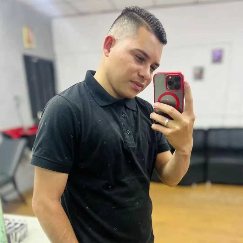 Pedroyu12 — FansOnlyX creator profile