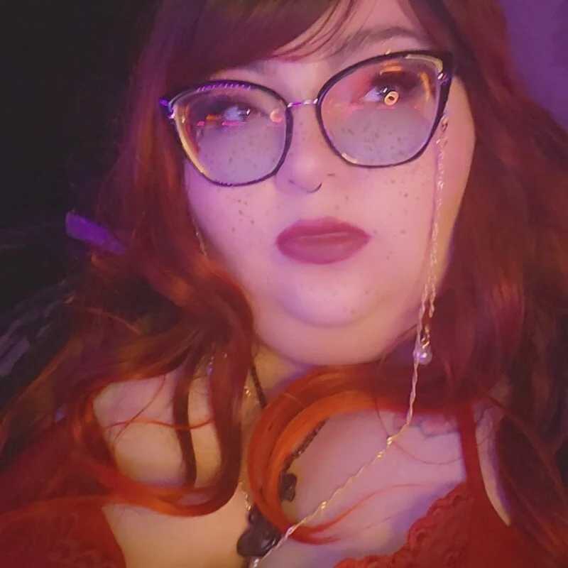 RileySynn — FansOnlyX creator profile