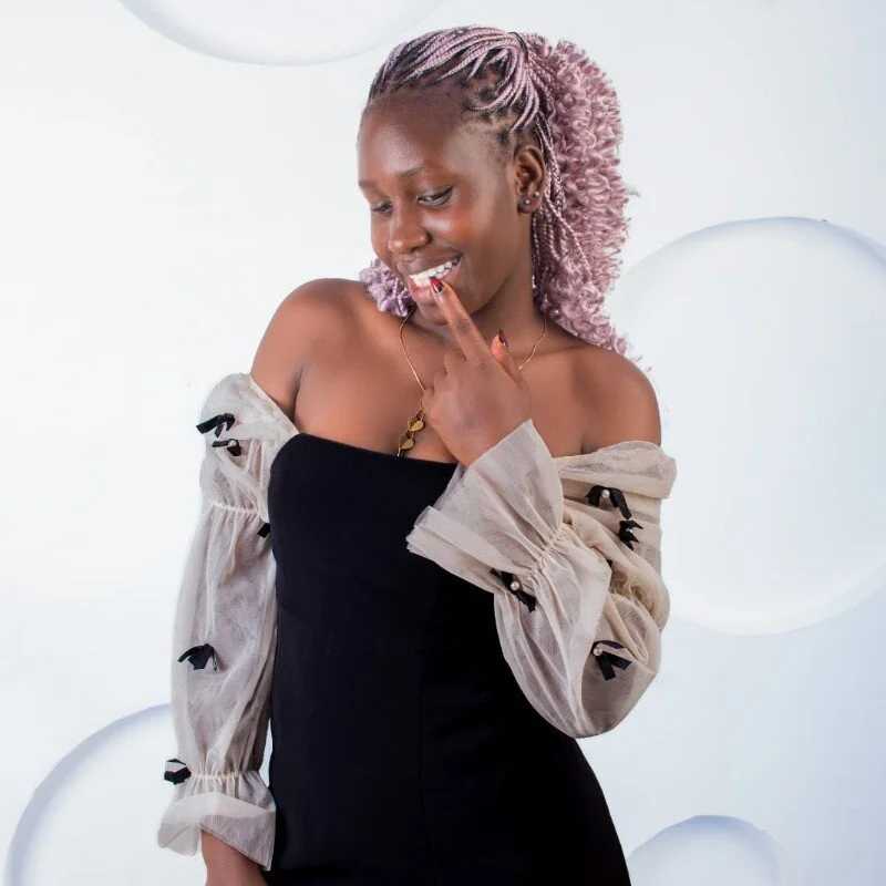 SEXY-ELSAH — FansOnlyX creator profile