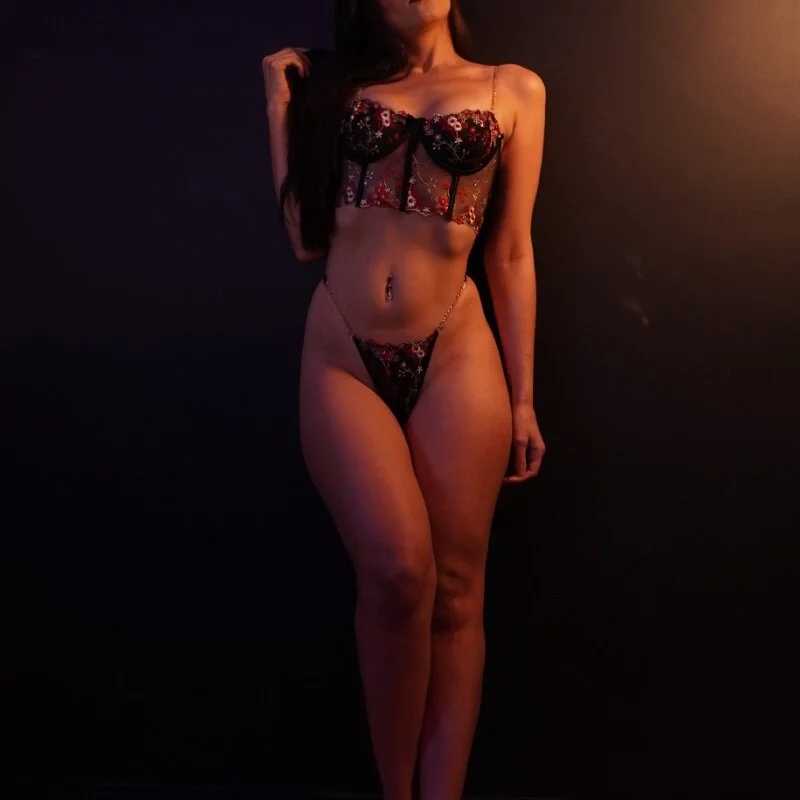 Ivyquinnn — FansOnlyX creator profile