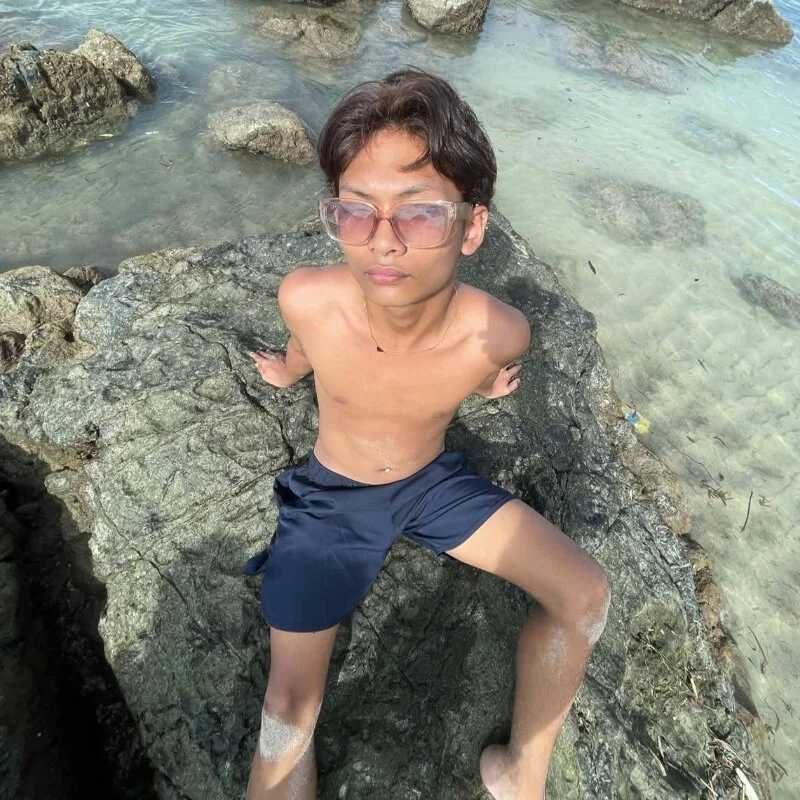 Etherialboytoy4hire — FansOnlyX creator profile