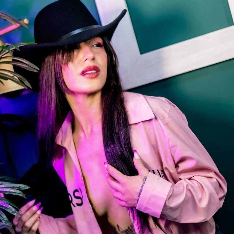 KimSensual_ — FansOnlyX creator profile