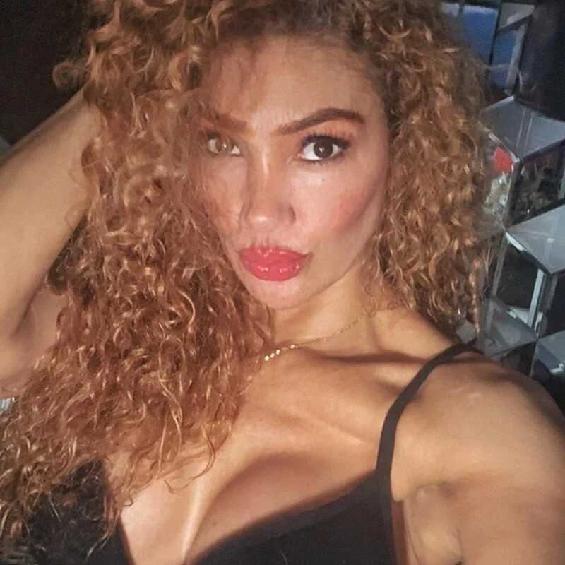 celineferreira — FansOnlyX creator profile