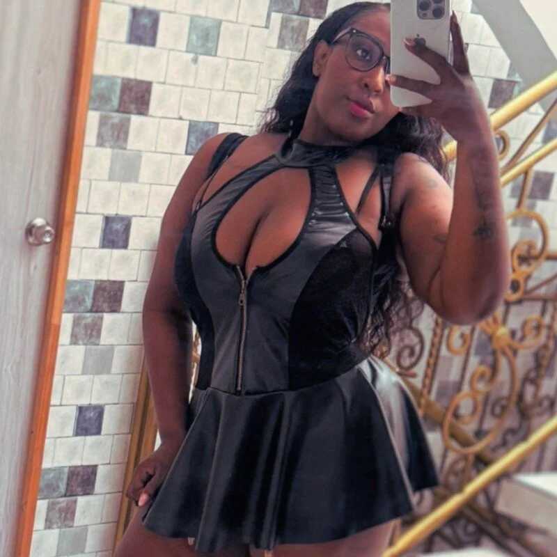 emilyrojas — FansOnlyX creator profile