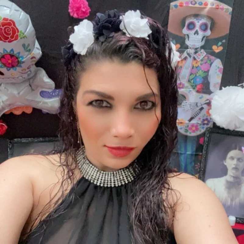 Serena_Houstonn — FansOnlyX creator profile