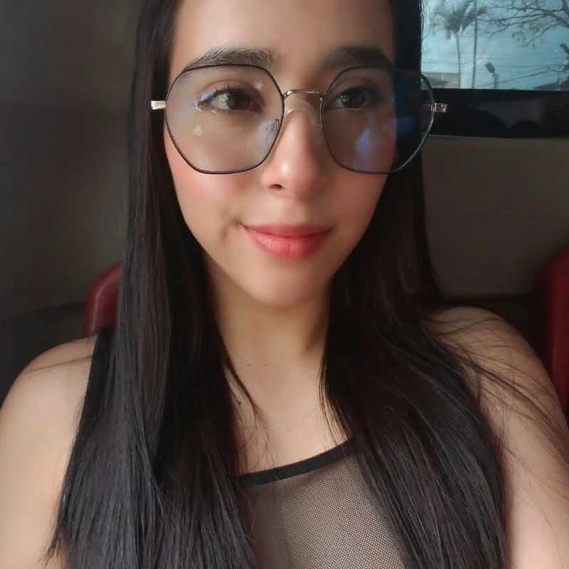 sofii_martinez — FansOnlyX creator profile