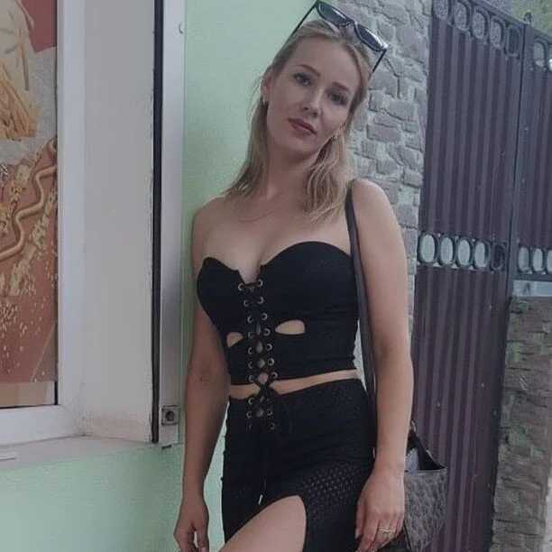 Coare_Cindy — FansOnlyX creator profile