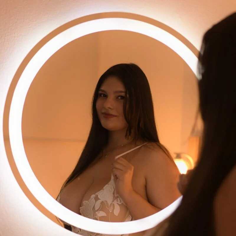 lissa_martinez_ — FansOnlyX creator profile