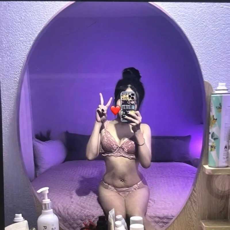 zxczxc12121 — FansOnlyX creator profile