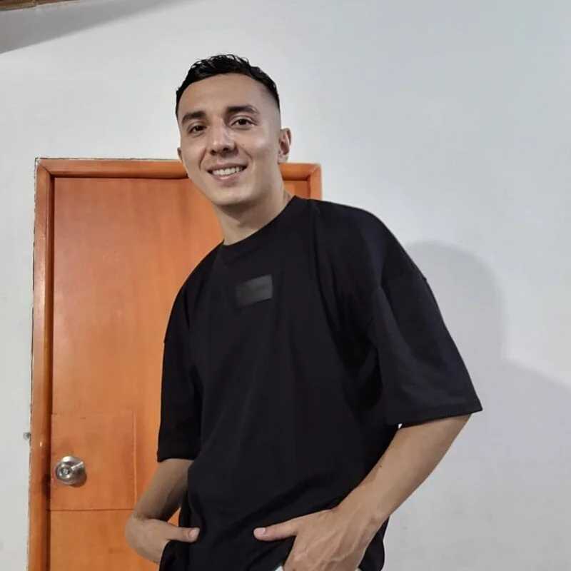axeldaviid — FansOnlyX creator profile