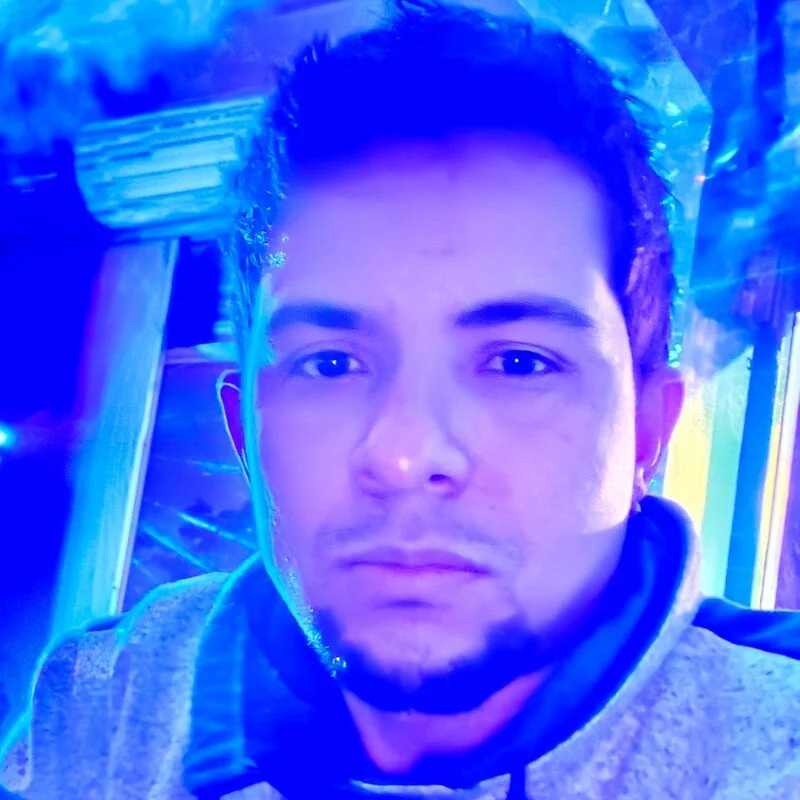 DARKTR3SOME — FansOnlyX creator profile
