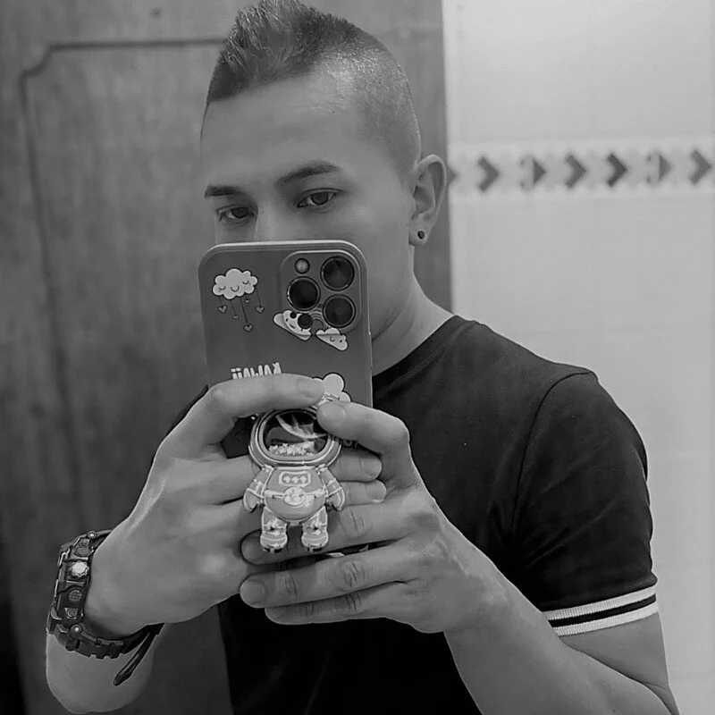Emmanuel21_ — FansOnlyX creator profile