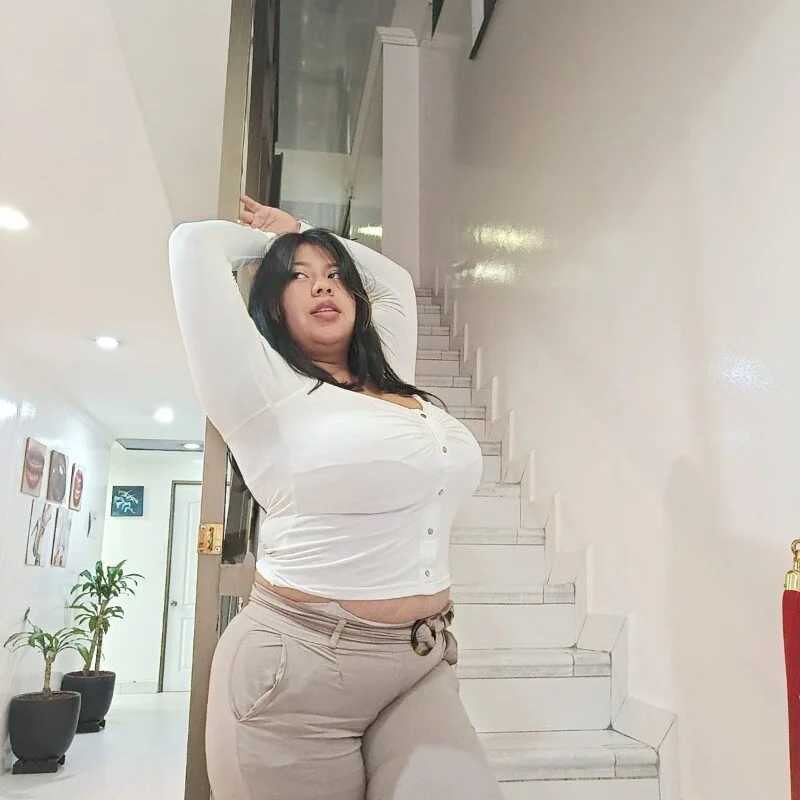 Isaa_s — FansOnlyX creator profile