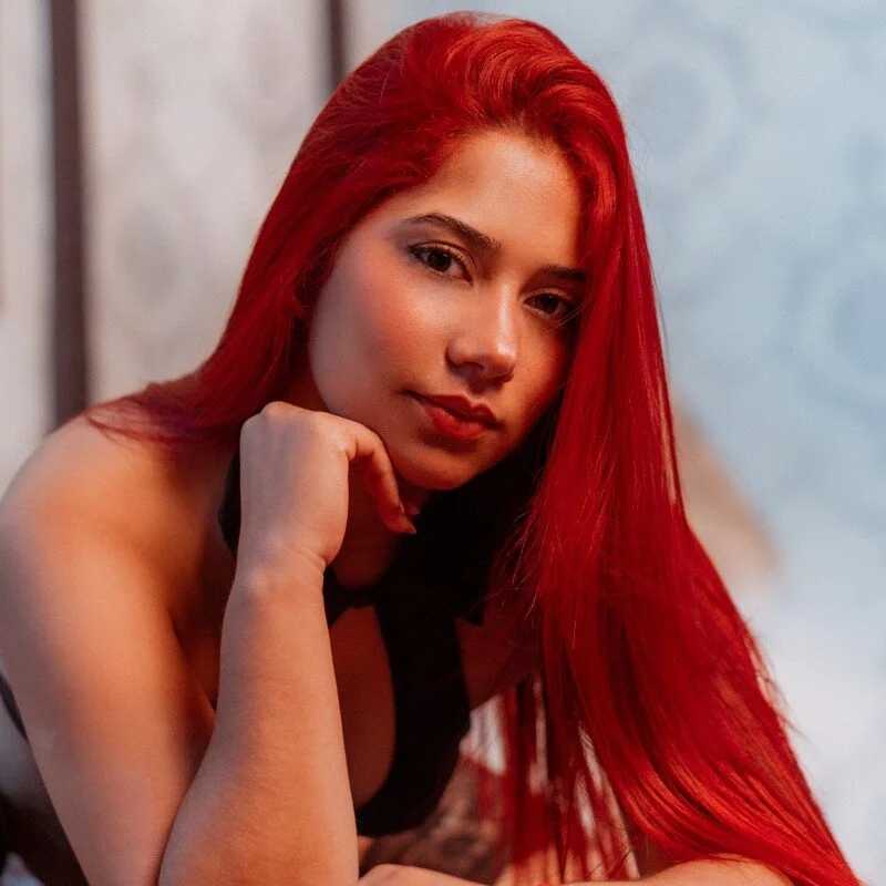 SofiaBosch — FansOnlyX creator profile