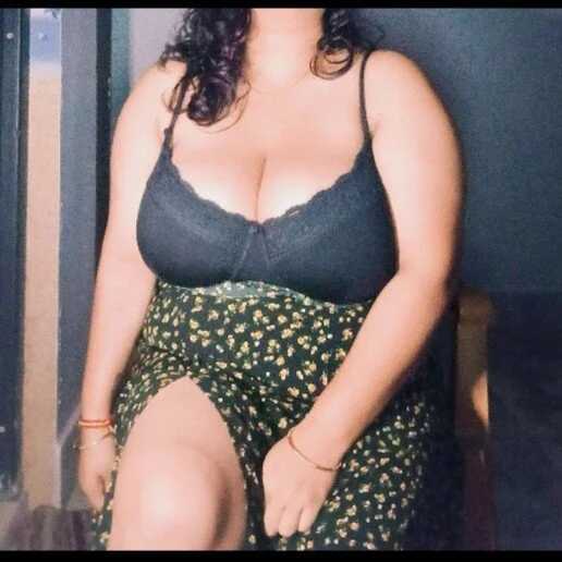 kiissingcurvy06 — FansOnlyX creator profile