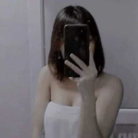 elynna18 — FansOnlyX creator profile