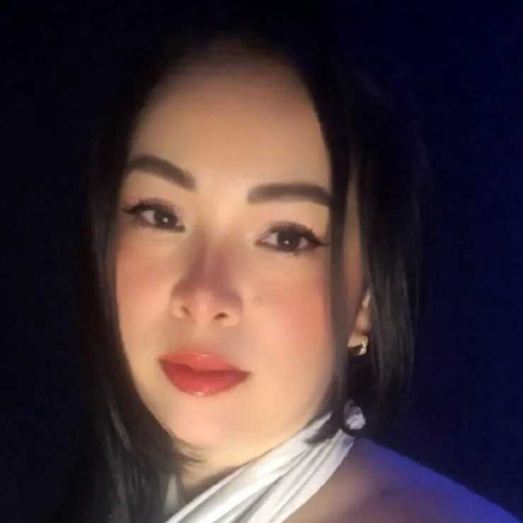Sianamilf — FansOnlyX creator profile