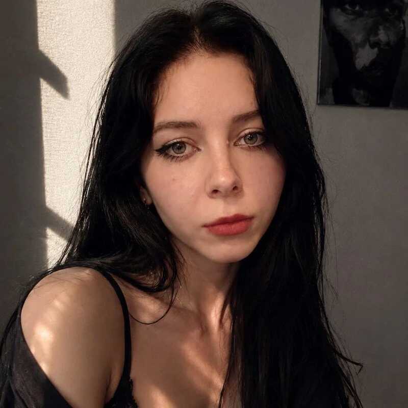 RileyTight — FansOnlyX creator profile
