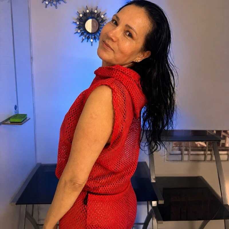 Elenna__ — FansOnlyX creator profile