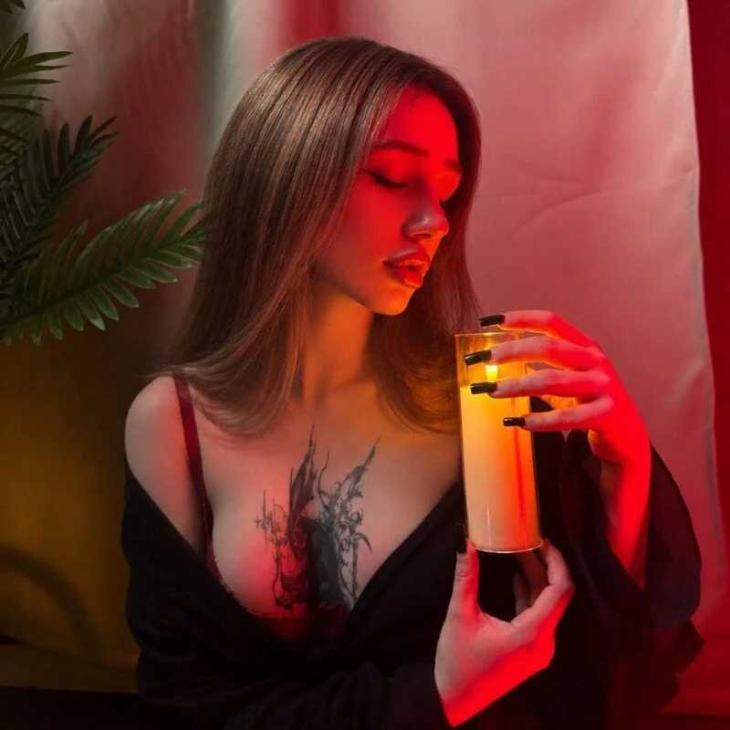 lyra_la_lyra — FansOnlyX creator profile
