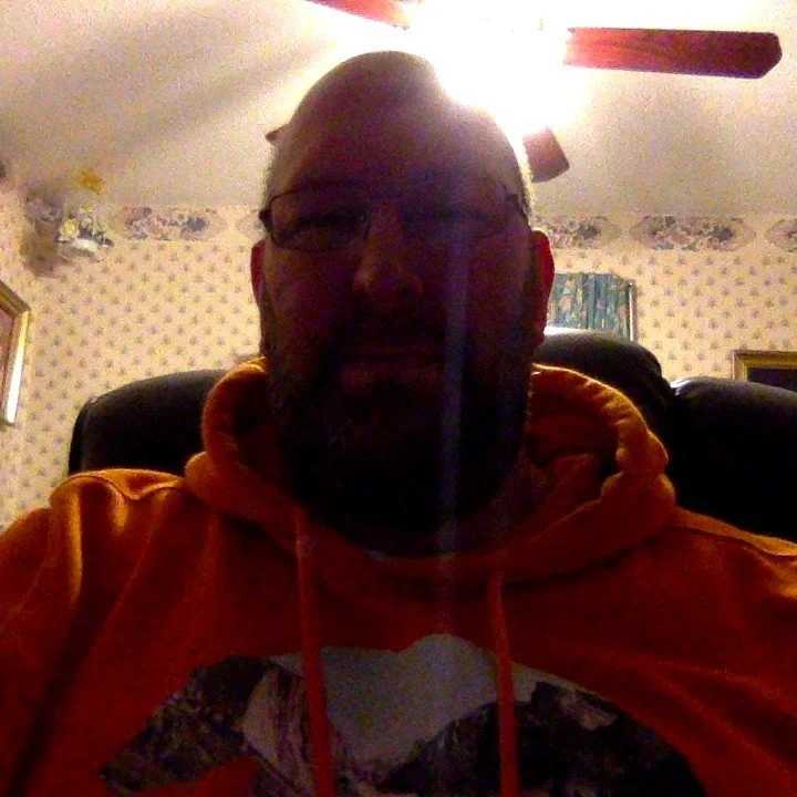 Drwhocares — FansOnlyX creator profile
