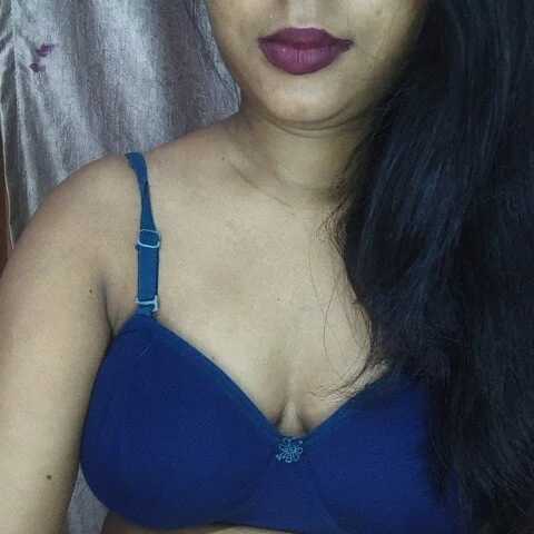 Shivani-tiwari — FansOnlyX creator profile