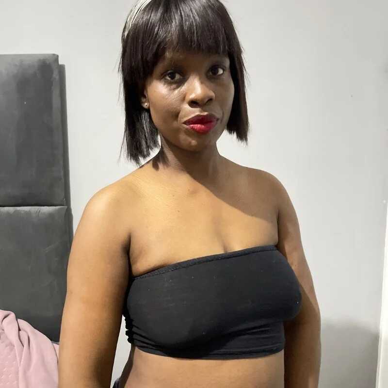 Melanin_Jenny — FansOnlyX creator profile